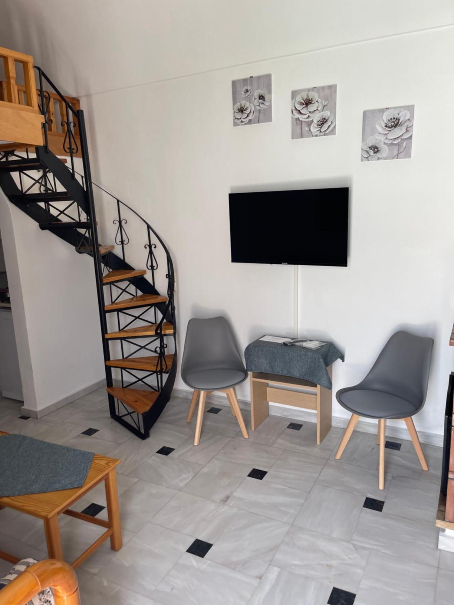 Tarelis Apartments & Studios Kamári Buitenkant foto